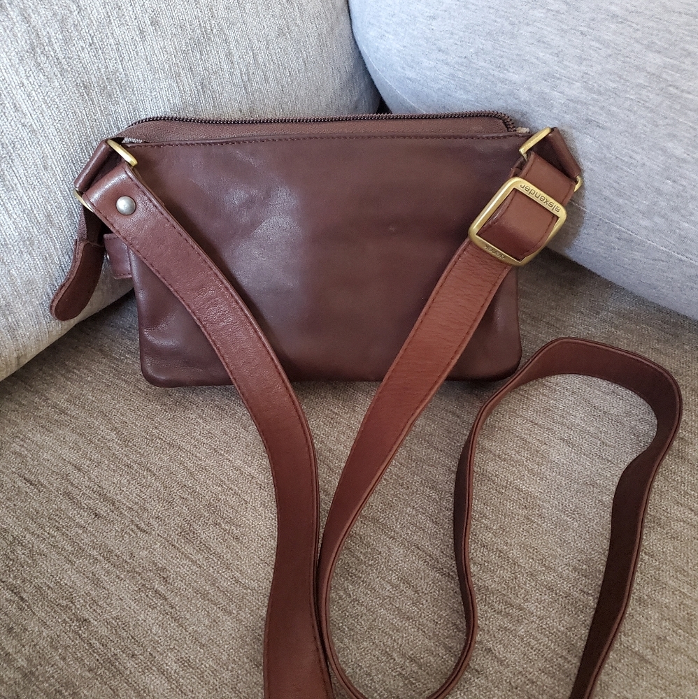 DEREK ALEXANDER Crossbody Bag